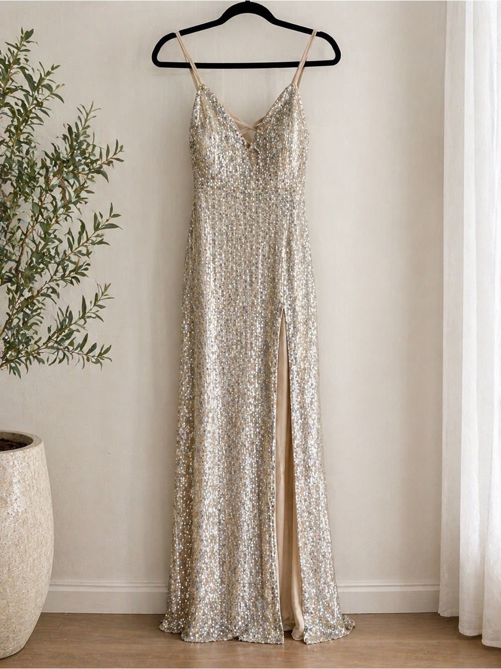 Windsor Champagne Sequin Maxi Dress Open Back Slit Glam Evening Size 3